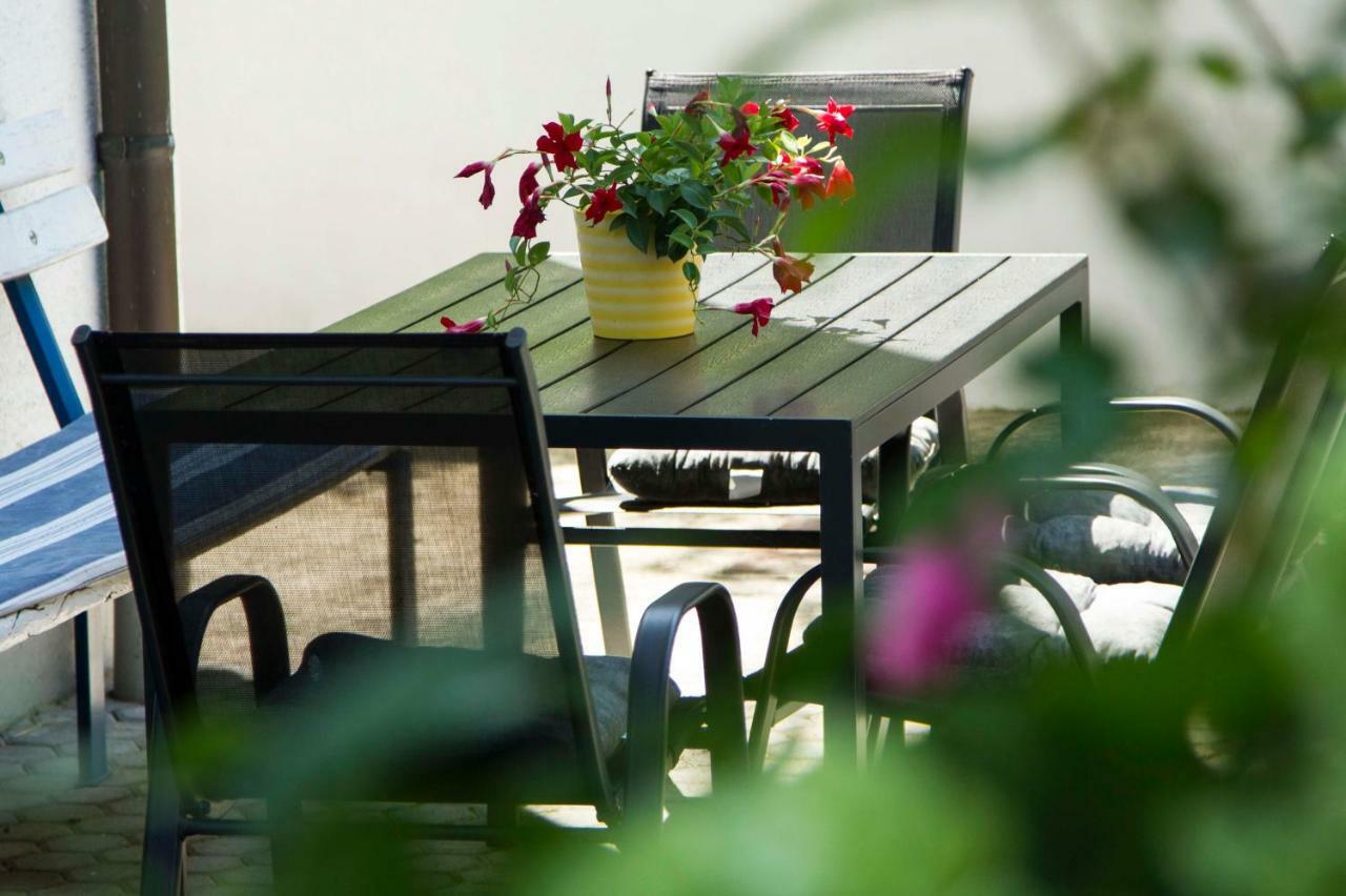 Apartment Magnolija - Free Parking Карловаць Екстер'єр фото