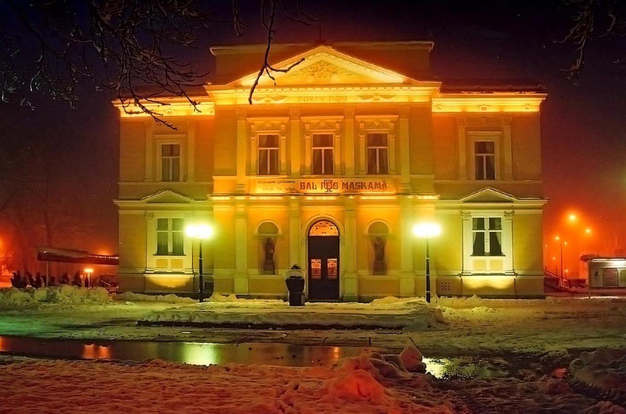 Apartment Magnolija - Free Parking Карловаць Екстер'єр фото